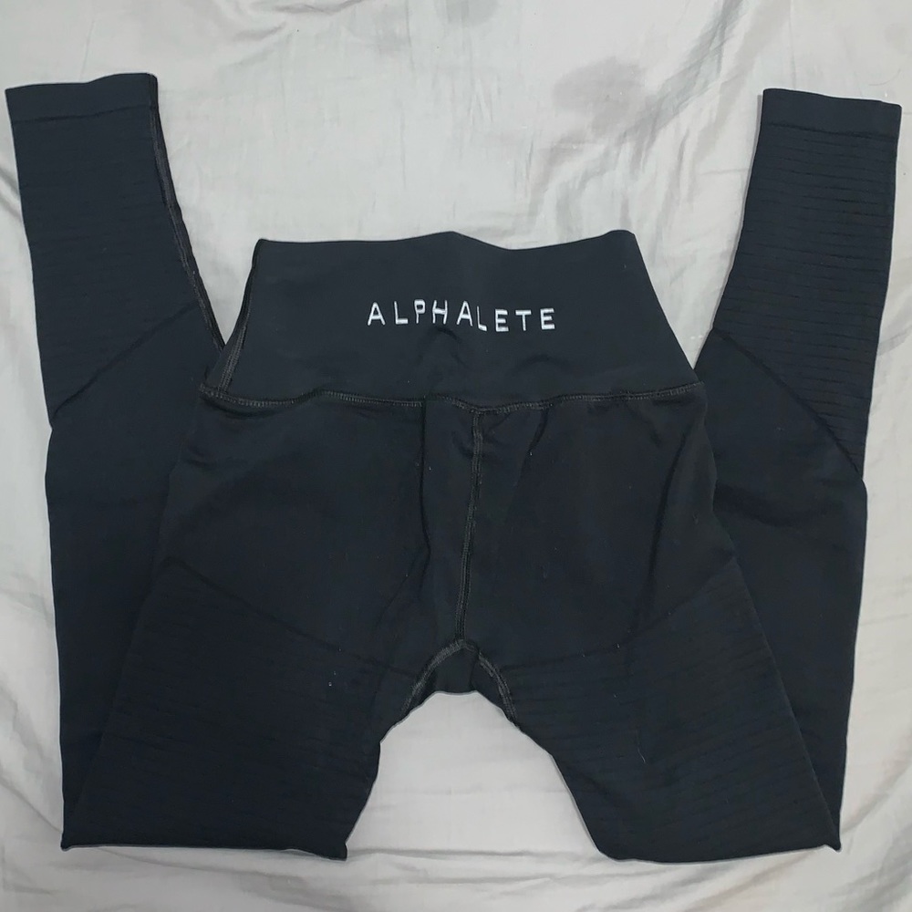 Alphalete Revival Leggings